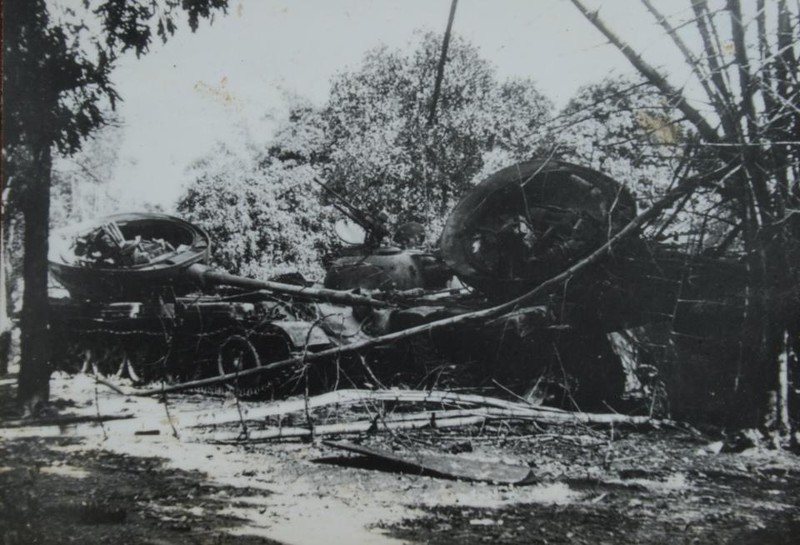 Nhung Anh hung Liet si trong chien tranh bien gioi 1979 (3)-Hinh-2