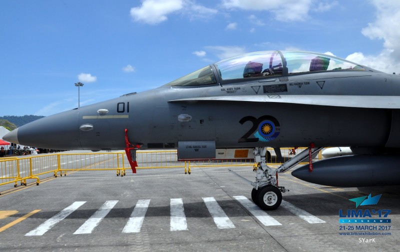 Tinh nang “khung” tiem kich F/A-18D Malaysia sau nang cap-Hinh-3