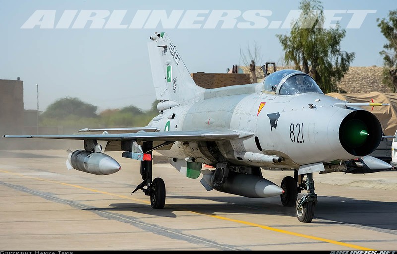 3 thang mat 3 tiem kich F-7, Pakistan hoang voi hang Trung Quoc-Hinh-7