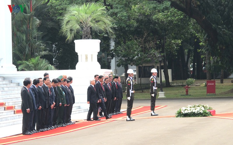 Toan canh le don chinh thuc Tong Bi thu Nguyen Phu Trong tai Indonesia-Hinh-3