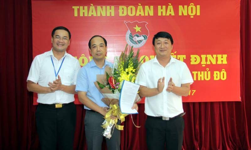 Thanh doan Ha Noi cong bo Quyet dinh bo nhiem TBT Bao Tuoi tre Thu do