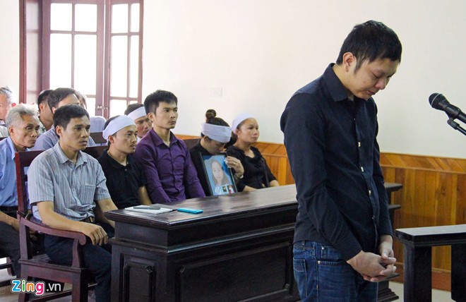 Hinh phat thich dang cho tai xe taxi giet nu giam thi