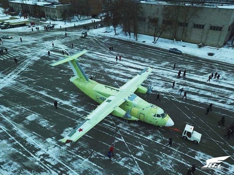 Ung vien thay the may bay An-26 VN chinh thuc “chao san“-Hinh-4