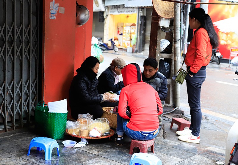 Cuoc song nguoi Ha Noi trong ngay mua ret-Hinh-8