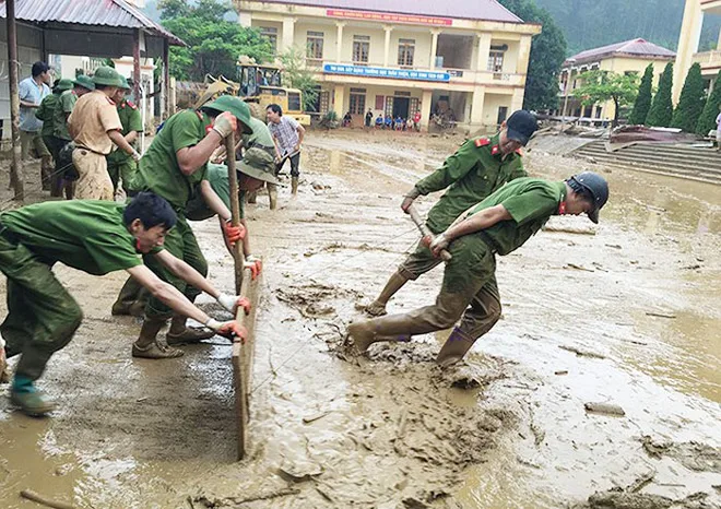 Tong Bi thu Nguyen Phu Trong voi su nghiep bao ve an ninh quoc gia-Hinh-7