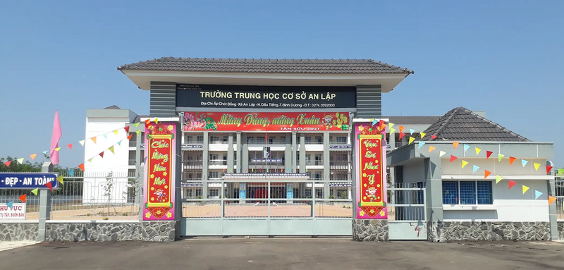 Binh Duong: Goi mua sam thiet bi truong An Lap ve tay Cty Duong Binh-Hinh-3