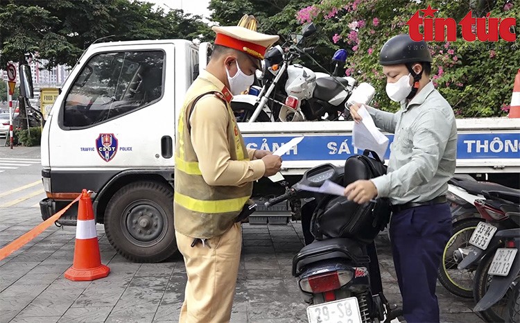 View - 	Hà Nội chính thức dùng flycam phát hiện xe vi phạm trên Vành đai 