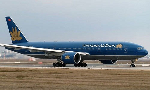 May bay Vietnam Airlines gap su co lien lac o Trung Quoc