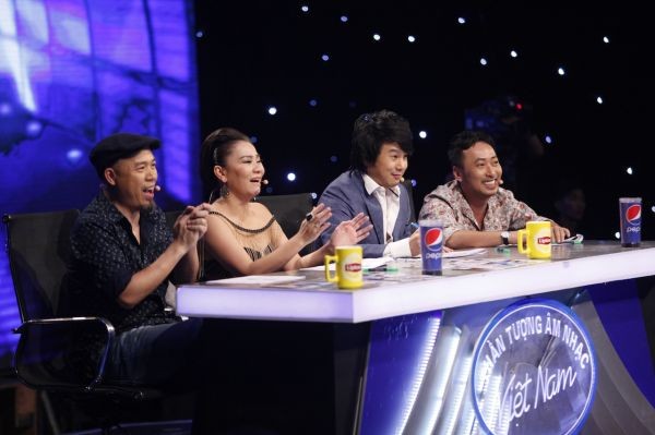 Thu Minh chia tay Vietnam Idol cho ngay sinh con-Hinh-2