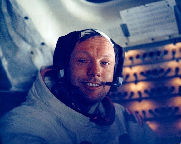 Kham pha thu vi ve cuoc do bo Mat trang cua Neil Armstrong
