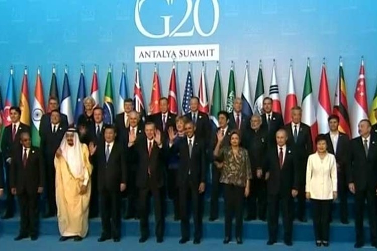Tan cong khung bo Paris bao trum Thuong dinh G-20