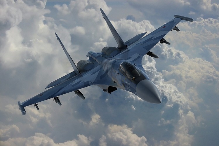 Su-35 giup Bac Kinh co them “nanh vuot” o Bien Dong