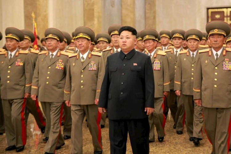 Nha lanh dao Kim Jong-un mac benh gi?