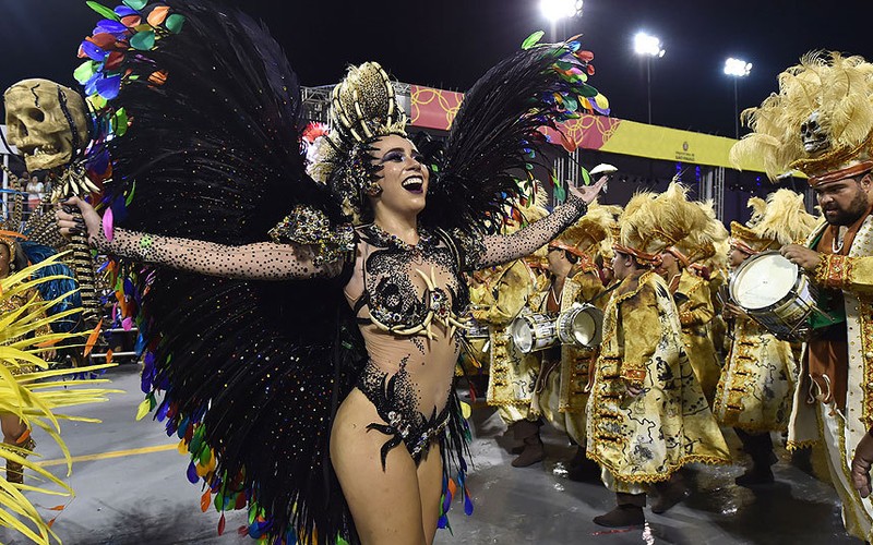 Choang ngop Le hoi Carnival o Brazil-Hinh-6