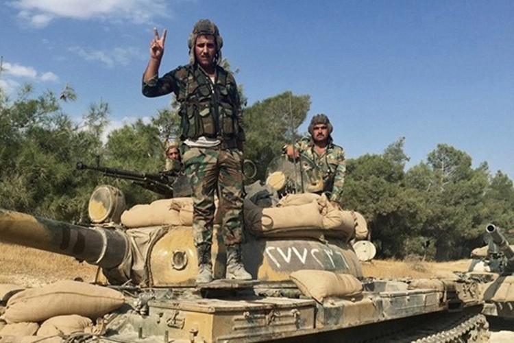 Cac luc luong SDF san sang sang giai phong thanh pho Manbij
