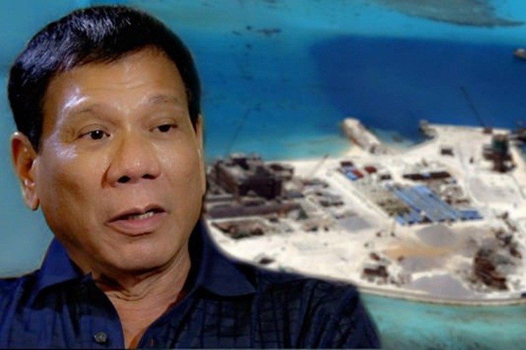 Chinh sach Bien Dong cua ong Duterte: “Hai minh, hai nguoi”?