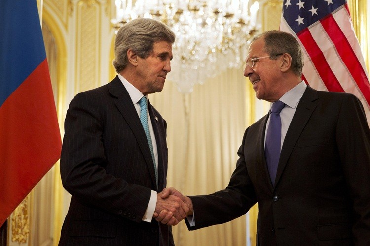 Ly do Ngoai truong My John Kerry den Moscow