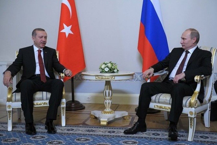 Co hay khong thoa thuan Putin-Erdogan ve can thiep quan su o Syria?
