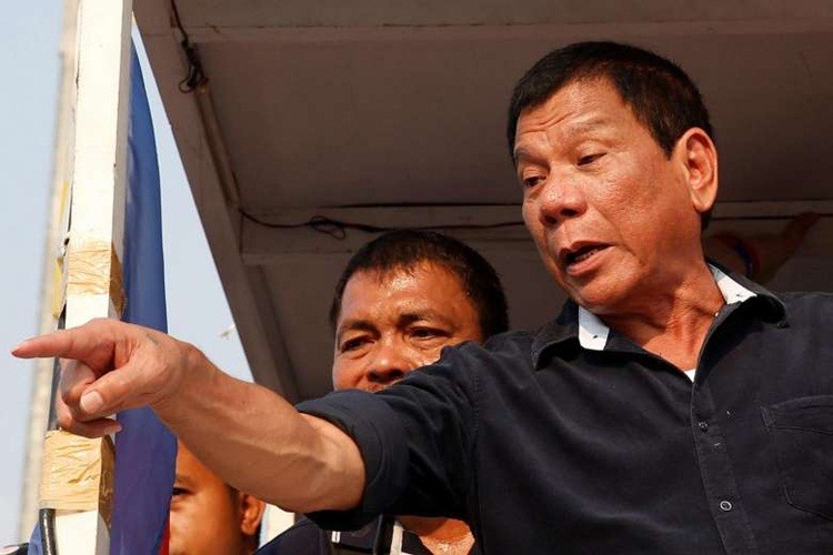 Philippines “vach mat” nhung ke dinh lat do Tong thong Duterte