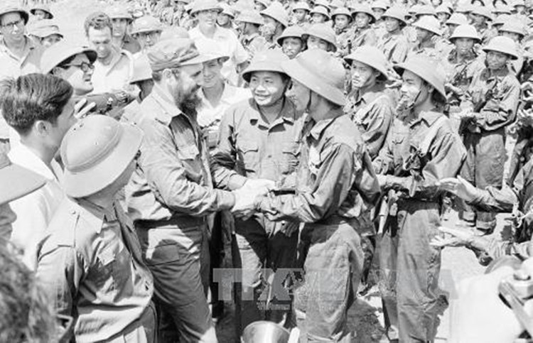 Lanh tu Cuba Fidel Castro: Nguoi ban lon cua Viet Nam-Hinh-2