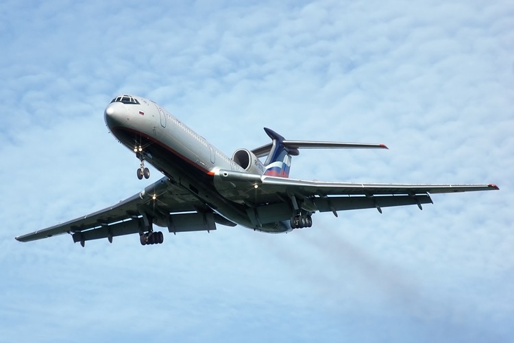 Cac gia thiet ve nguyen nhan vu roi may bay Tu-154 Nga