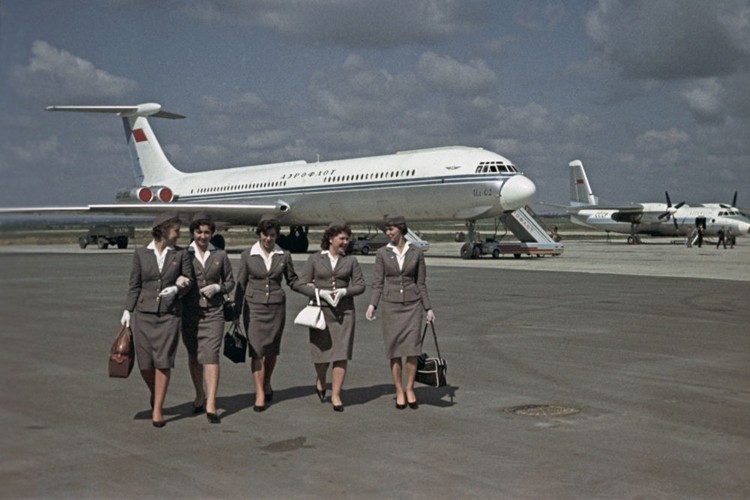 Ngam dan nu tiep vien lam nen thuong hieu Aeroflot