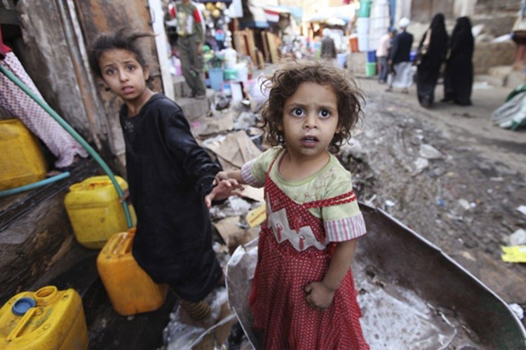 Thang Ramadan o Yemen: Nhin an ban ngay, doi khat ban dem