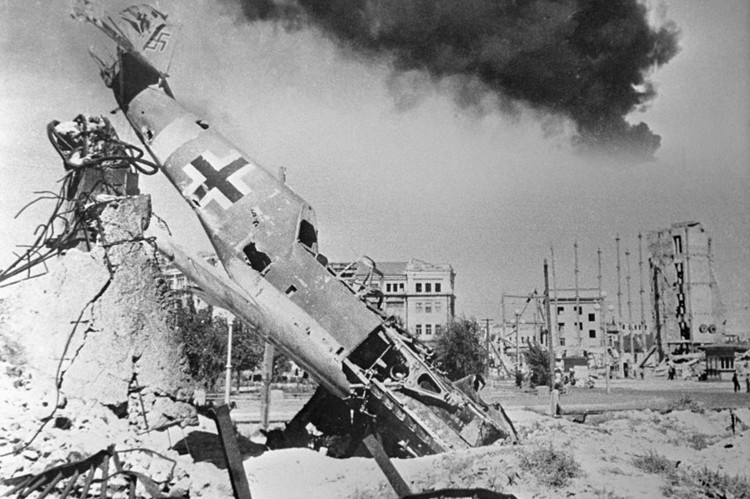 Chum anh tran Stalingrad trong The chien II: 75 nam nhin lai-Hinh-4