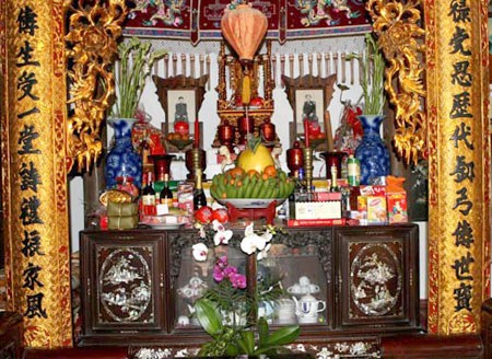 Tai sao phai cung gia tien bang le chay-Hinh-2