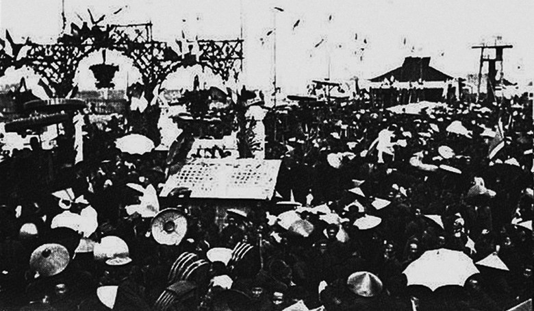 Cuc doc “leu chong” di thi tram nam truoc duoi ong kinh Tay-Hinh-8