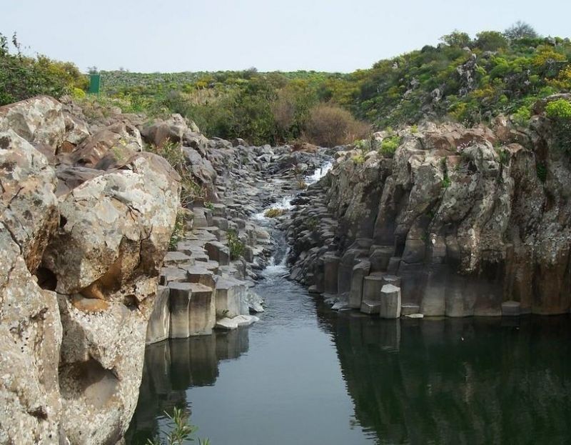 Kinh ngac 10 phien ban ganh Da Dia Phu Yen o nuoc ngoai-Hinh-3