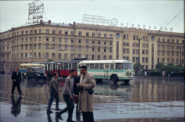 Anh mau sieu an tuong ve duong pho Leningrad nhung nam 1960