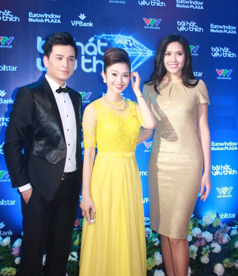 Truong Ngoc Anh - Kim Ly noi bat tren tham do BHYT 2014-Hinh-5