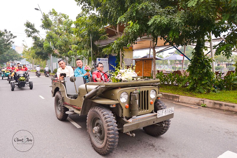 DJ Wang Tran choi troi lai xe jeep di cuoi vo-Hinh-3