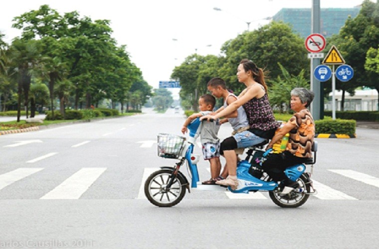 Nghi van xe dap dien HKBike phat no: Hiem hoa tu xe dap dien-Hinh-9