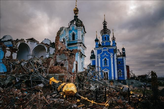 Lenh ngung ban cua Nga tai Ukraine chinh thuc co hieu luc