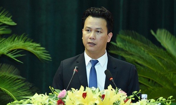 Ong Dang Quoc Khanh lam Bo truong Tai nguyen va Moi truong