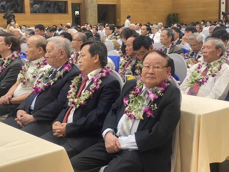 GS.TSKH Nguyen Huu Tang: Mot doi danh tron cho khoa hoc-Hinh-2
