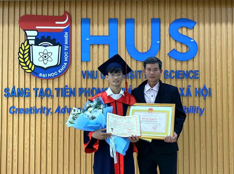 Từ cậu bé mê game đến thủ khoa ĐH Khoa học Tự nhiên - Hình 4 Tu cau be me game den thu khoa DH Khoa hoc Tu nhien-Hinh-4