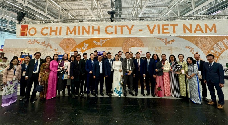 Gioi thieu sach Viet toi the gioi tai Hoi sach Frankfurt 2024