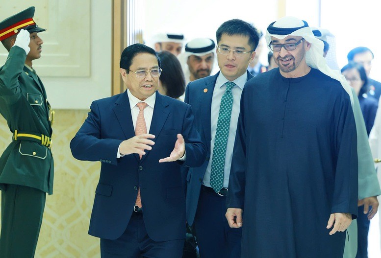 UAE thanh Doi tac Toan dien dau tien cua Viet Nam tai Trung Dong