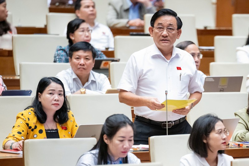 DBQH: Thong tin ca nhan bi mua ban cong khai tren mang