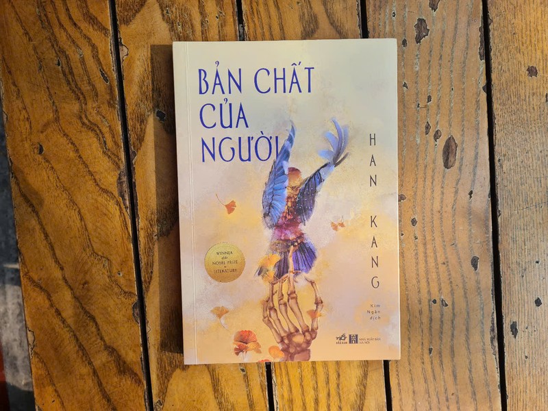 Ban chat cua nguoi: Tan khoc, bi trang