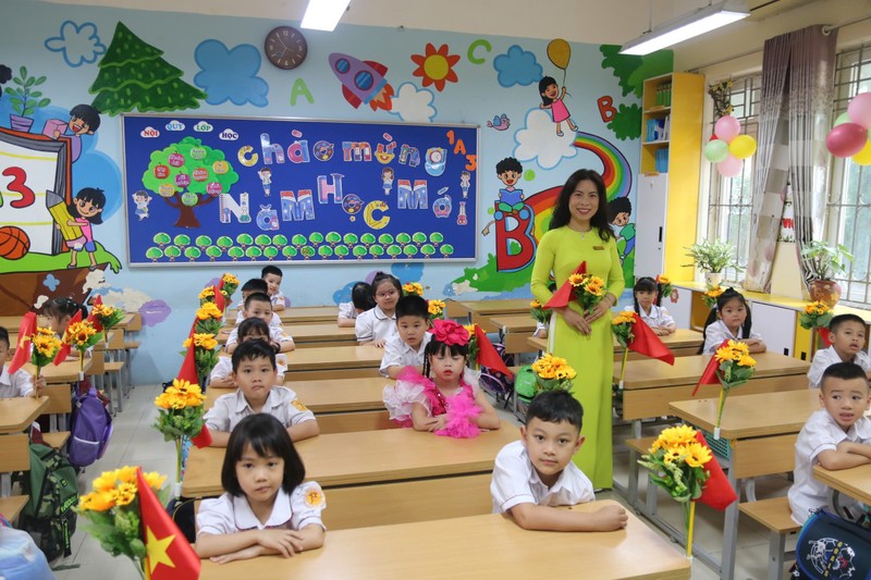 Thứ trưởng Bộ GD&ĐT: Ra đề không đánh đố để không cần học thêm - Hình 2 Thu truong Bo GD&DT: Ra de khong danh do de khong can hoc them-Hinh-2