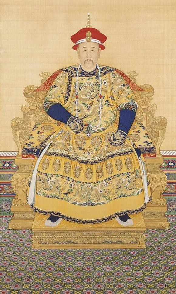 Ung Chinh lam dieu cuc soc khi bi cung nu 'quay ray' giac ngu