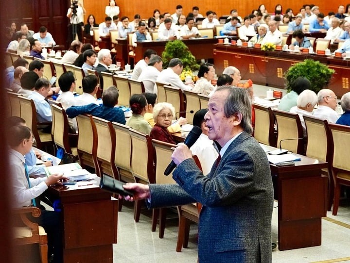 GS.TS Đặng Lương Mô: 'Trái tim tôi đập theo nhịp đất nước' - Hình 2 GS.TS Dang Luong Mo: 'Trai tim toi dap theo nhip dat nuoc'-Hinh-2