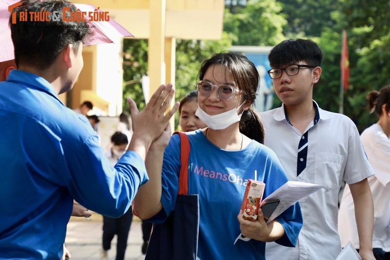 Thứ trưởng Bộ GD&ĐT: Ra đề không đánh đố để không cần học thêm - Hình 3 Thu truong Bo GD&DT: Ra de khong danh do de khong can hoc them-Hinh-3