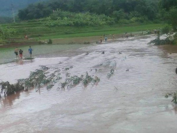 Mua lu gay sat lo nghiem trong o Hoa Binh-Hinh-3