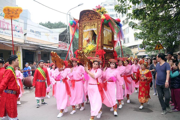 Anh: Doc dao man ruoc “kieu bay” cua cac co gai o Ha Noi-Hinh-5