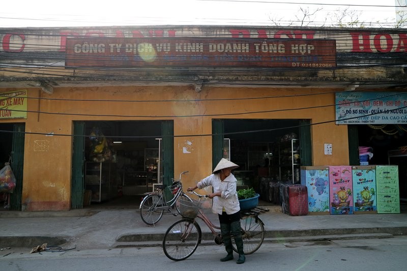 Anh: Chung tich cac “trung tam quyen luc” thoi bao cap-Hinh-4